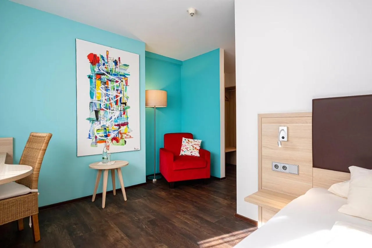 Hotel Am Froschbächel Bühl 3*,